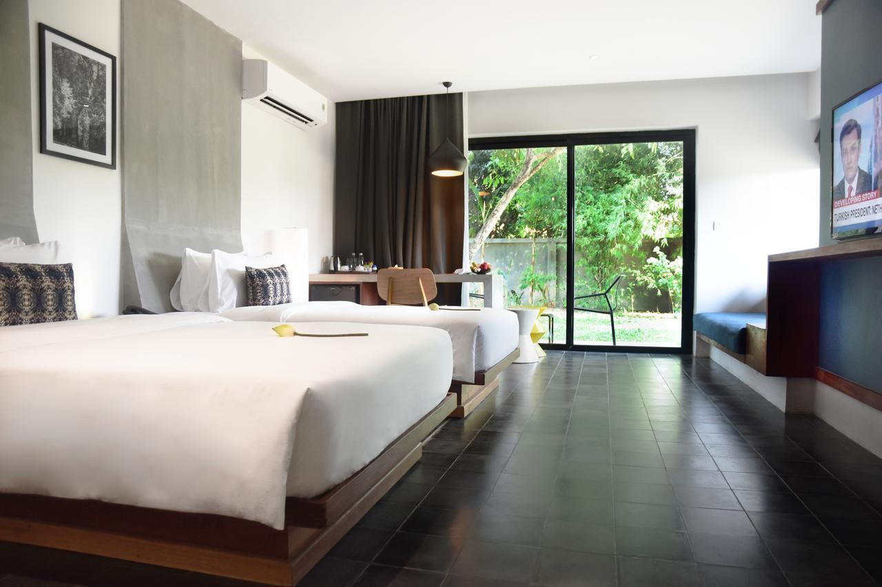 Hillocks Hotel & Spa Сием Реап Екстериор снимка